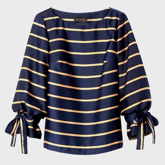 Banana Republic Tops - Banana Republic Poet Sleeve Top